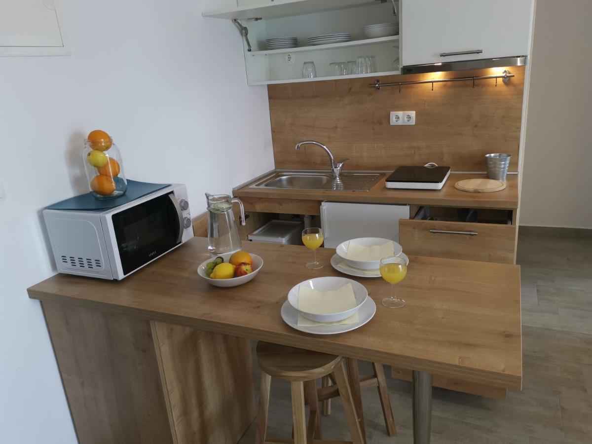 לוקבה Apartments Zina מראה חיצוני תמונה